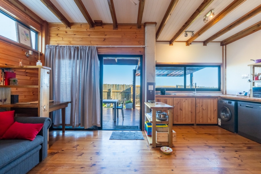 4 Bedroom Property for Sale in Kleinkrantz Western Cape